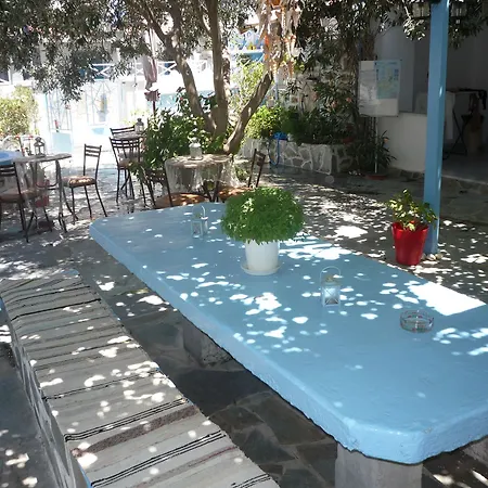 Apanemia Apartment Kini